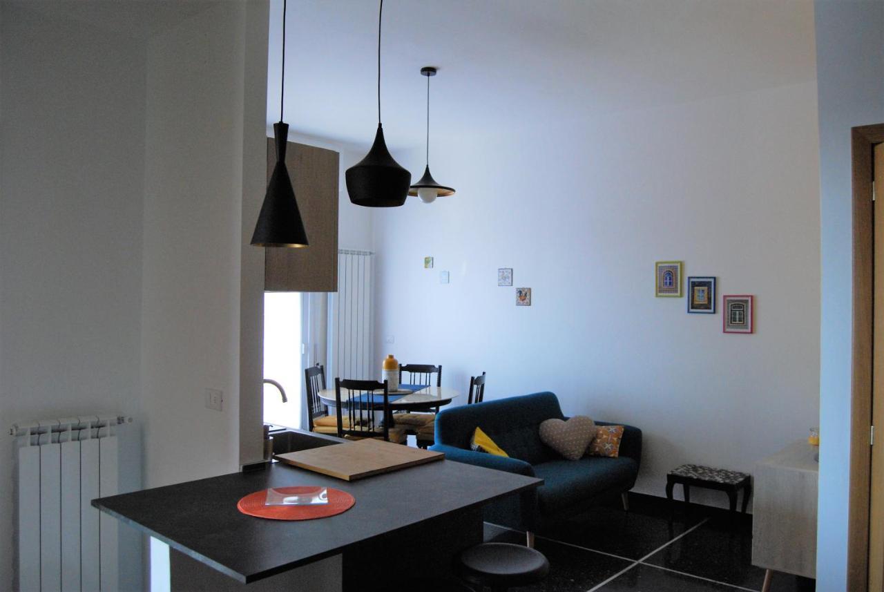 Appartement Il Nido Sul Mare à Savone Extérieur photo